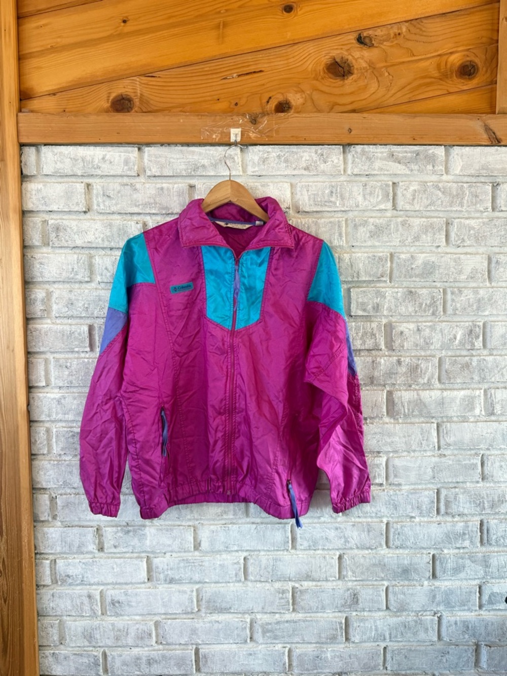 90’s Columbia Magenta and Teal Colorblock Windbreaker Jacket